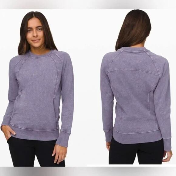 lululemon athletica Tops - Lululemon Scuba Crew *Wash – Washed Purple Quartz – Size 8 – Comfy Chic 💜